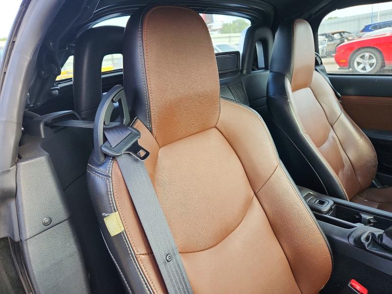 60695146 :رقم المزاد ، JM1NC2PF1D0230476 vin ، 2013 Mazda Mx-5 Miata مزاد بيع