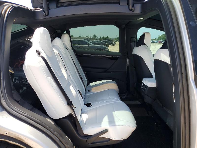 Продаж на аукціоні авто 2018 Tesla Model X, vin: 5YJXCDE21JF092083, номер лоту: 61958276