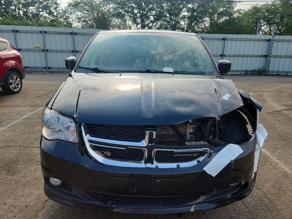 60051586 :رقم المزاد ، 2C4RDGCG9HR807485 vin ، 2017 Dodge Grand Caravan مزاد بيع