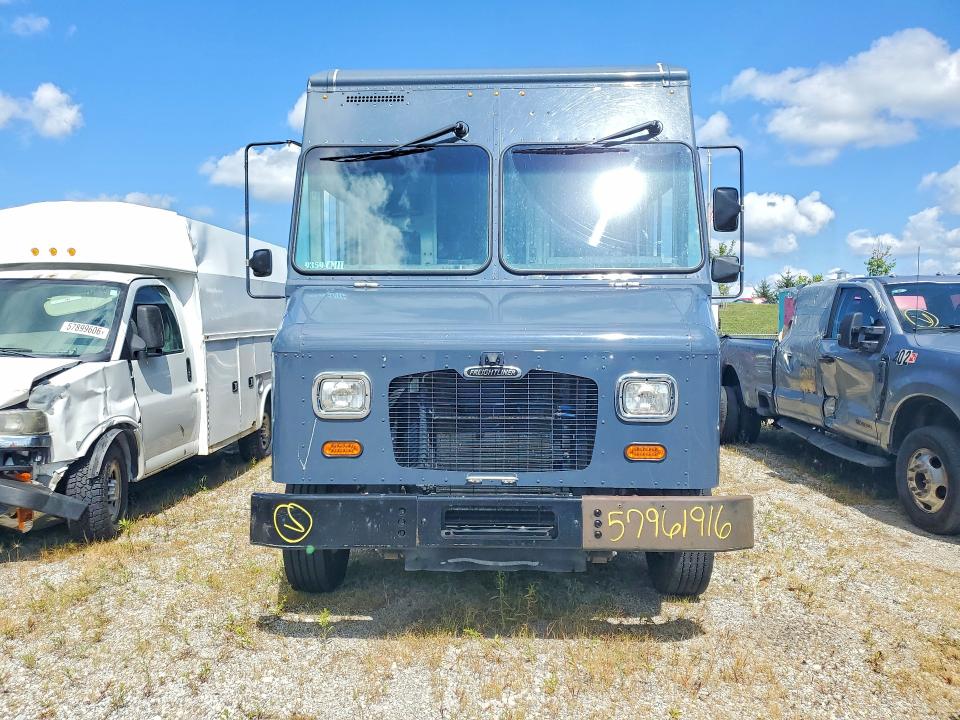 Продажа на аукционе авто 2021 Frht - Freightliner Mt45 Chassis, vin: 4UZAC2GA0MCMM9359, номер лота: 57961916