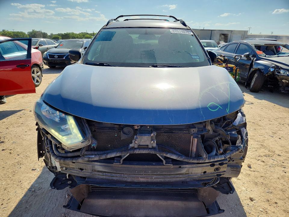 Продаж на аукціоні авто 2018 Nissan Rogue, vin: 5N1AT2MT4JC725916, номер лоту: 62574076