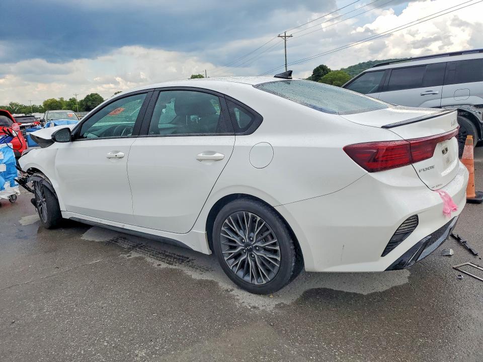 2024 Kia Forte მანქანა იყიდება აუქციონზე, vin: 3KPF54AD0RE726157, აუქციონის ნომერი: 59879336