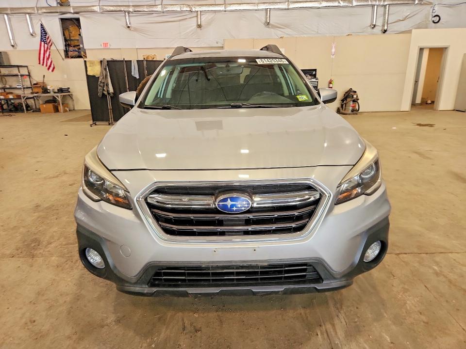 2018 Subaru Outback მანქანა იყიდება აუქციონზე, vin: 4S4BSACC5J3233785, აუქციონის ნომერი: 61425346
