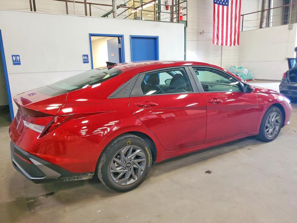 2024 Hyundai Elantra მანქანა იყიდება აუქციონზე, vin: KMHLM4DG1RU659724, აუქციონის ნომერი: 59401066