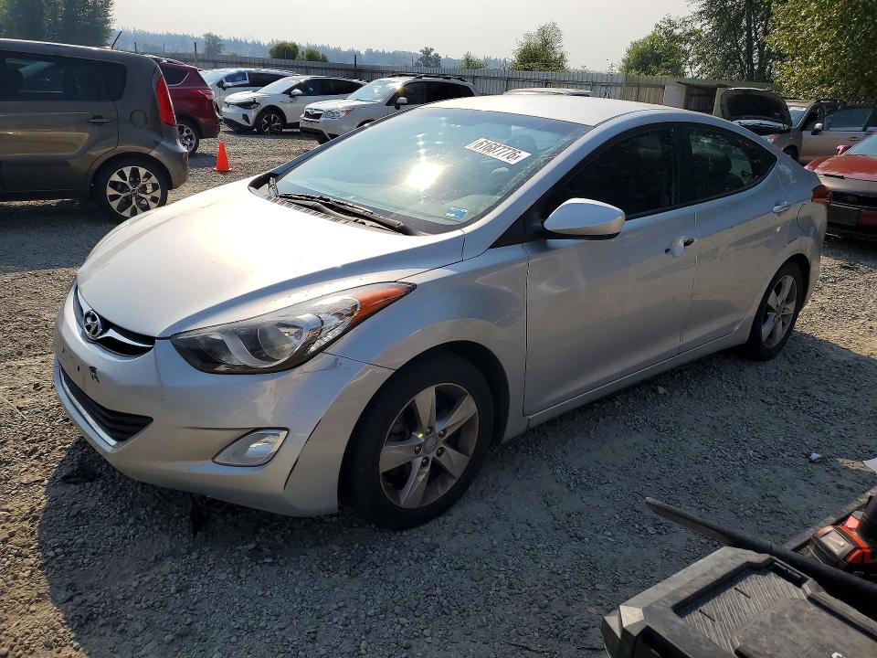 2013 Hyundai Elantra მანქანა იყიდება აუქციონზე, vin: KMHDH4AE7DU530620, აუქციონის ნომერი: 61687776