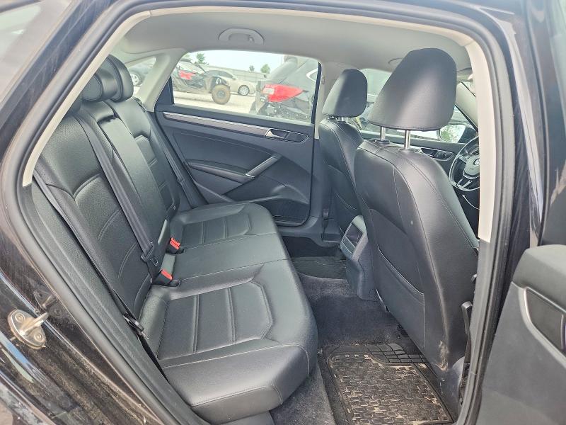 62127826 :رقم المزاد ، 1VWAA7A39JC032087 vin ، 2018 Volkswagen Passat مزاد بيع