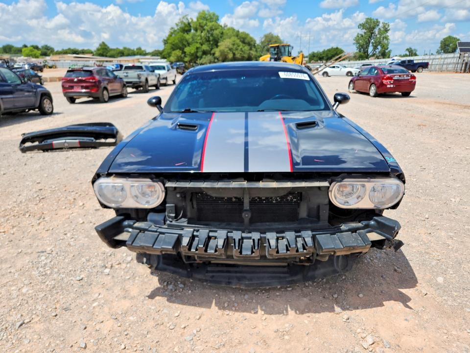 60855576 :رقم المزاد ، 2B3CJ4DVXAH314454 vin ، 2010 Dodge Challenger مزاد بيع