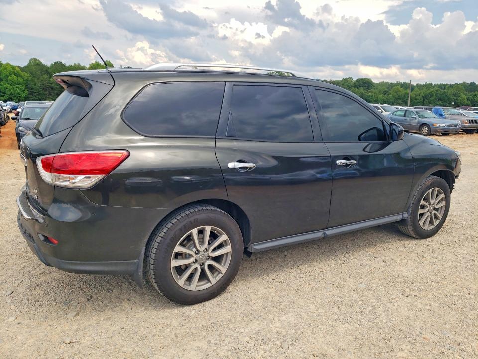 60252036 :رقم المزاد ، 5N1AR2MM4FC697551 vin ، 2015 Nissan Pathfinder مزاد بيع