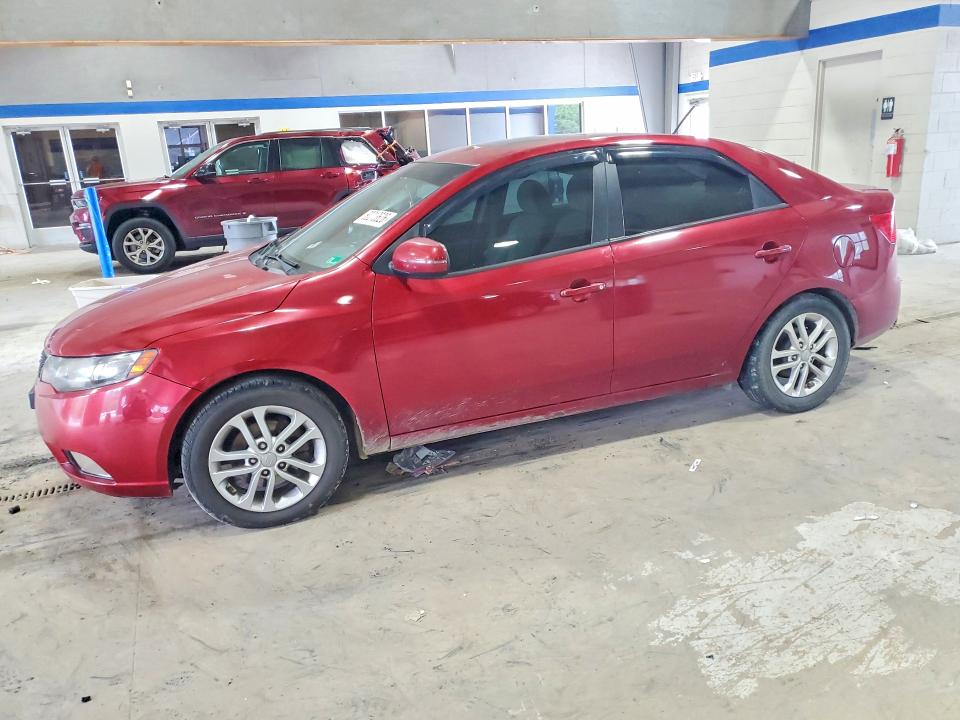 2012 Kia Forte მანქანა იყიდება აუქციონზე, vin: KNAFU4A2XC5531426, აუქციონის ნომერი: 60213626