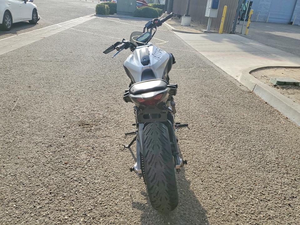 2017 Yamaha Fz07 მანქანა იყიდება აუქციონზე, vin: JYARM06YXHA003580, აუქციონის ნომერი: 61114576