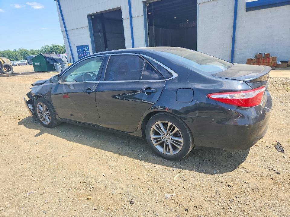 62056586 :رقم المزاد ، 4T1BF1FK2FU031236 vin ، 2015 Toyota Camry مزاد بيع