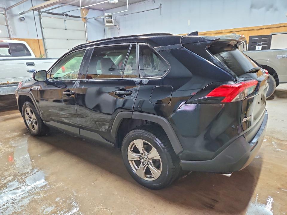 Продажа на аукционе авто 2023 Toyota Rav4, vin: JTMLWRFV4PD187622, номер лота: 60408636
