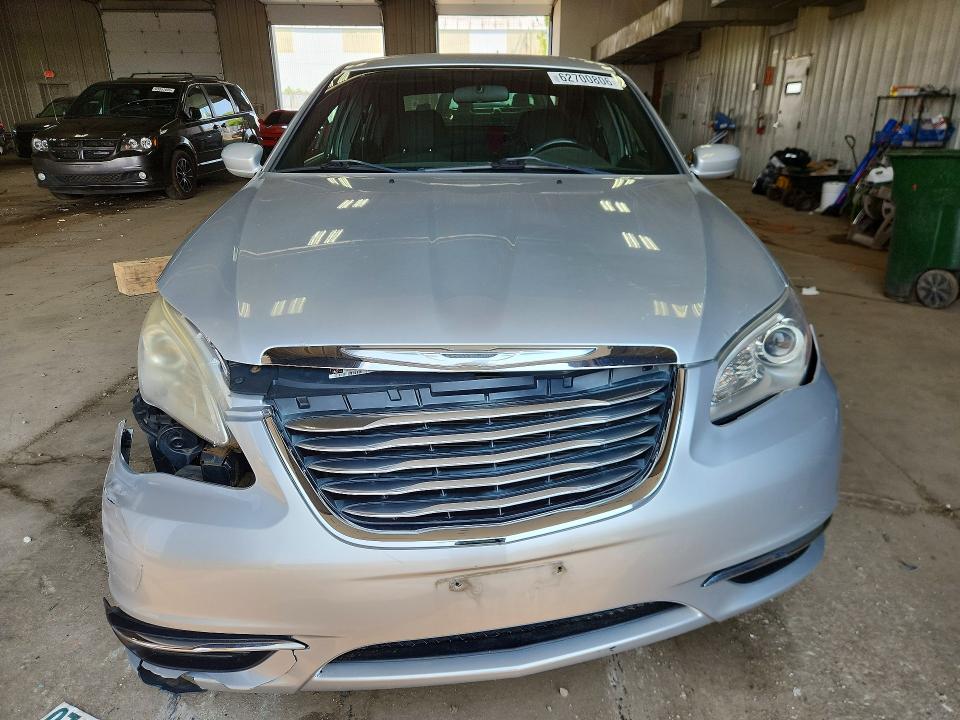 Aukcja sprzedaży 2011 Chrysler 200, vin: 1C3BC1FB2BN568811, numer aukcji: 62700806