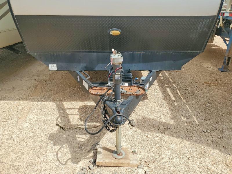 61220296 :رقم المزاد ، 5ZT2DEG24K9000856 vin ، 2019 Foresriver East West مزاد بيع