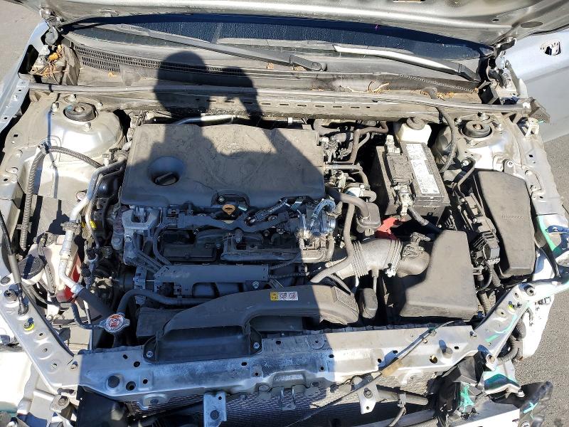 2022 Toyota Camry მანქანა იყიდება აუქციონზე, vin: 4T1T11AK8NU696585, აუქციონის ნომერი: 60047696