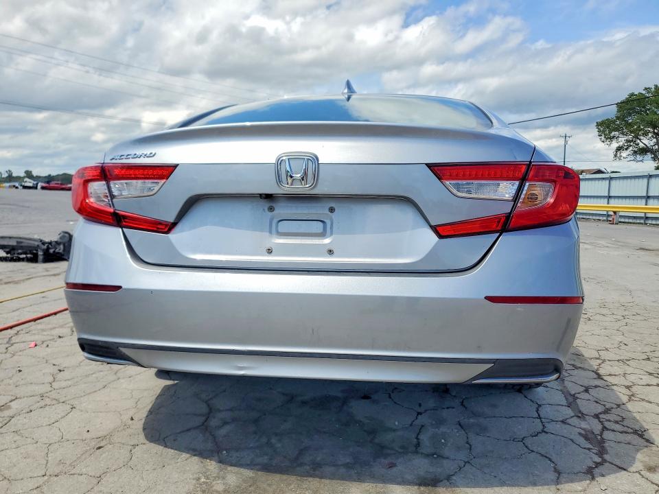 2018 Honda Accord მანქანა იყიდება აუქციონზე, vin: 1HGCV1F45JA238437, აუქციონის ნომერი: 60509146