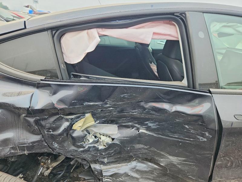 59616336 :رقم المزاد ، 7SAYGAEE9RF201891 vin ، 2024 Tesla Model Y مزاد بيع