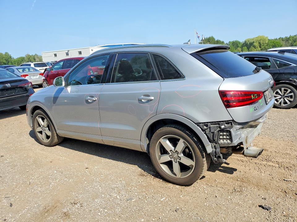 Продажа на аукционе авто 2015 Audi Q3, vin: WA1EFEFS0FR002677, номер лота: 63135326