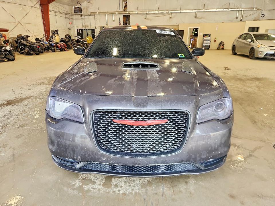 Продаж на аукціоні авто 2016 Chrysler 300c, vin: 2C3CCAKG7GH111515, номер лоту: 62607146