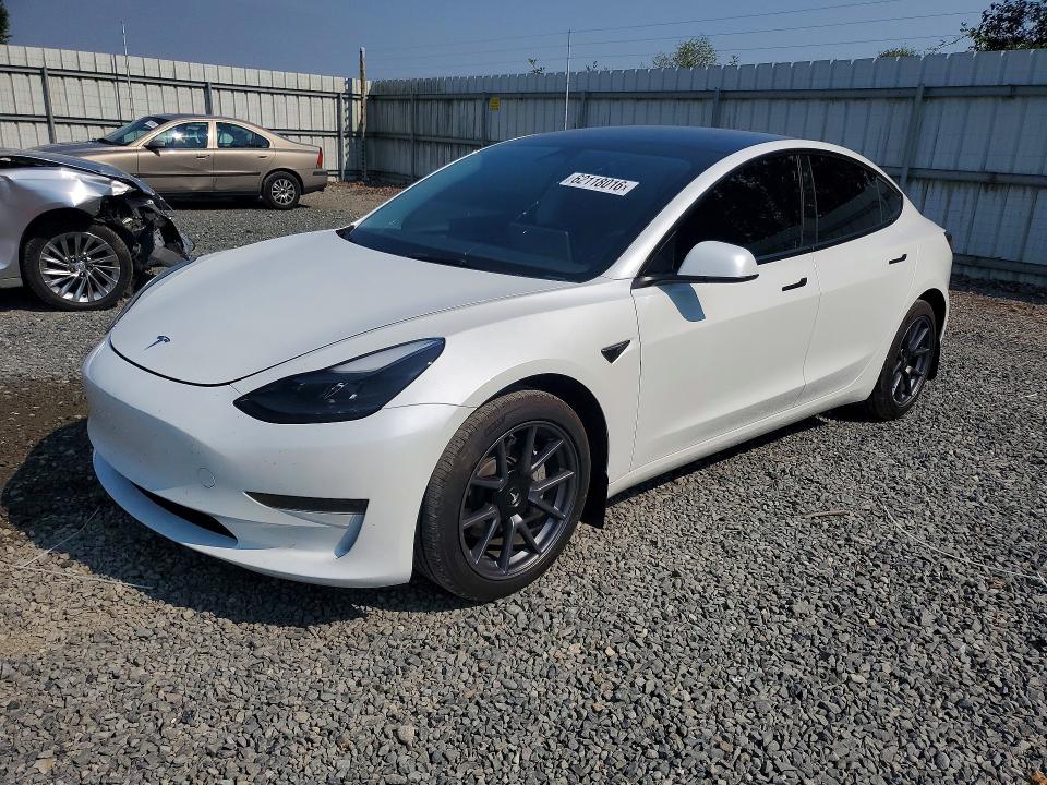 2023 Tesla Model 3 მანქანა იყიდება აუქციონზე, vin: 5YJ3E1EA4PF577969, აუქციონის ნომერი: 62118016