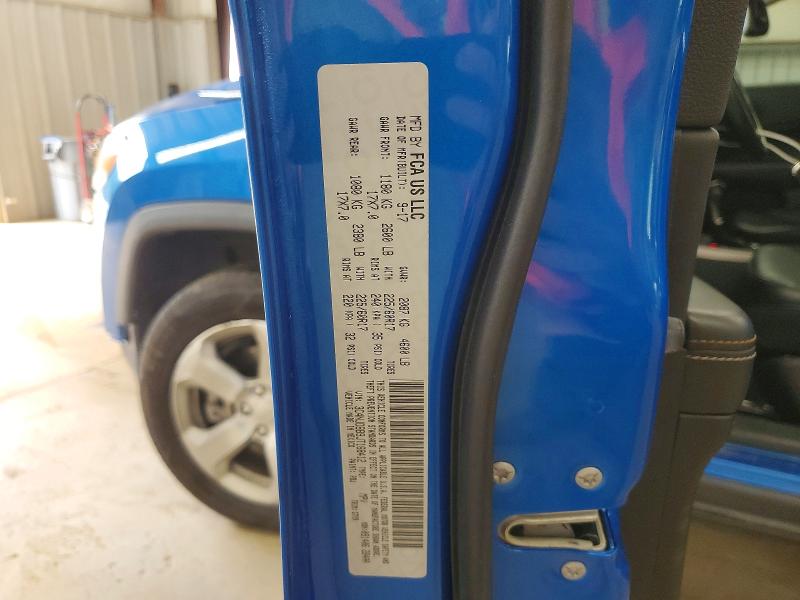 61978686 :رقم المزاد ، 3C4NJDBB9JT168412 vin ، 2018 Jeep Compass مزاد بيع