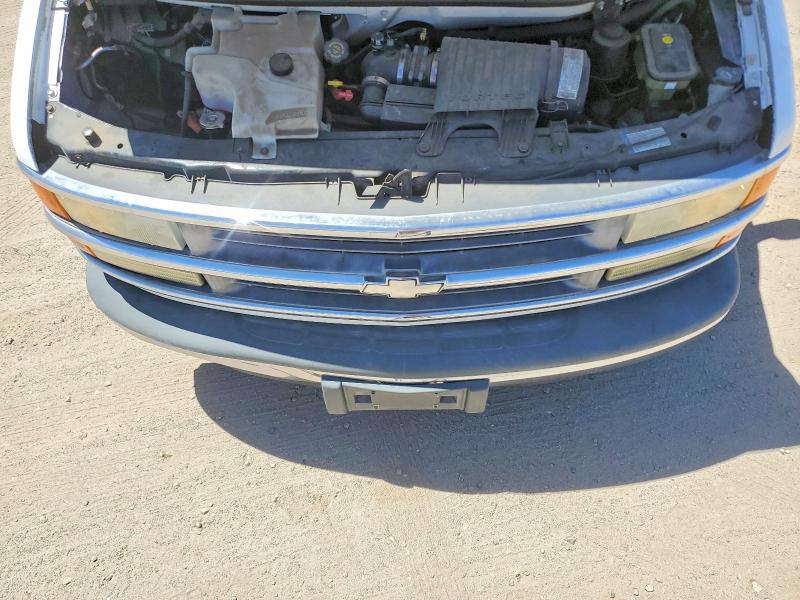 Продаж на аукціоні авто 2002 Chevrolet Express G3500, vin: 1GAHG39R521236005, номер лоту: 60059466