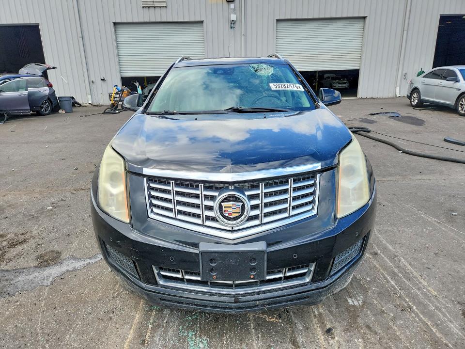 59282476 :رقم المزاد ، 3GYFNBE37GS558452 vin ، 2016 Cadillac Srx مزاد بيع