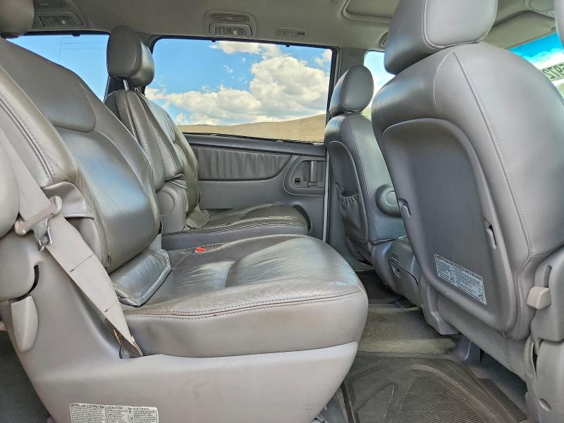 2004 Toyota Sienna მანქანა იყიდება აუქციონზე, vin: 5TDBA22C84S024784, აუქციონის ნომერი: 59723616