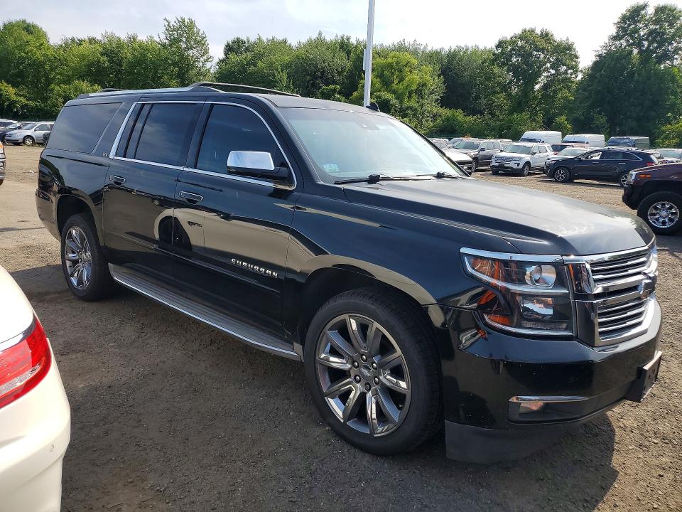 2015 Chevrolet Suburban მანქანა იყიდება აუქციონზე, vin: 1GNSKKKC8FR301486, აუქციონის ნომერი: 62448166