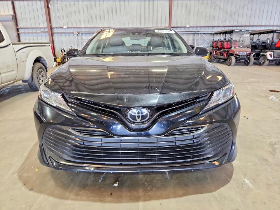 2019 Toyota Camry მანქანა იყიდება აუქციონზე, vin: 4T1B11HK7KU198004, აუქციონის ნომერი: 60351396