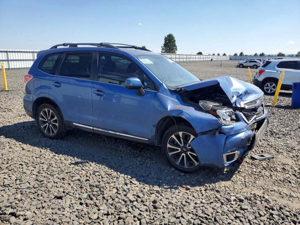 Продаж на аукціоні авто 2017 Subaru Forester, vin: JF2SJGWCXHH459986, номер лоту: 61000976