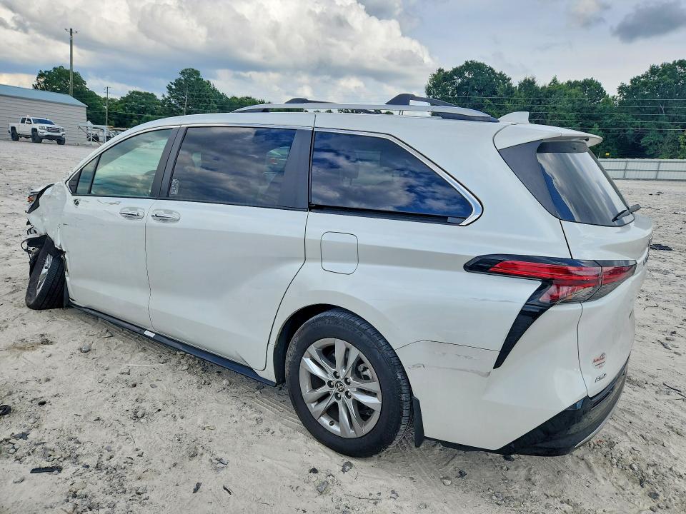 Auction sale of the 2022 Toyota Sienna, vin: 5TDZSKFC9NS059678, lot number: 61899746