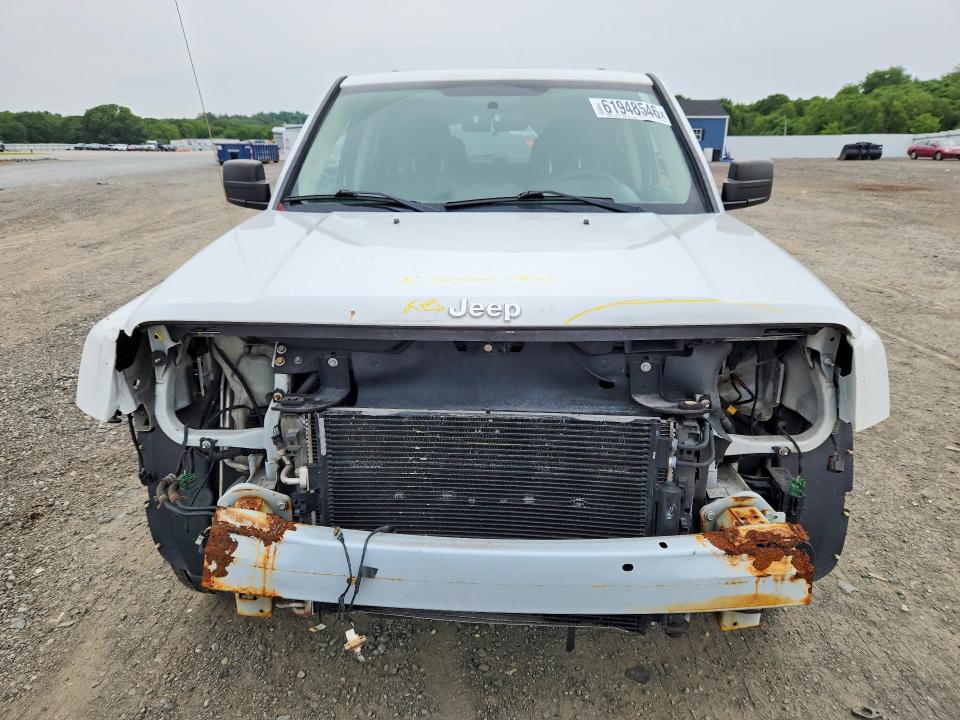61948546 :رقم المزاد ، 1C4NJRFB0FD117692 vin ، 2015 Jeep Patriot مزاد بيع