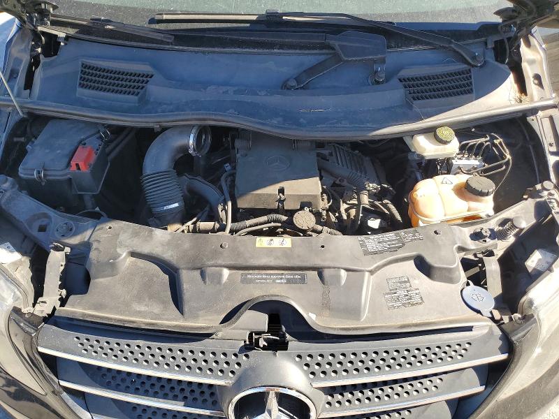 60045166 :رقم المزاد ، WD4PG2EE1J3466052 vin ، 2018 Mercedes-benz Metris مزاد بيع