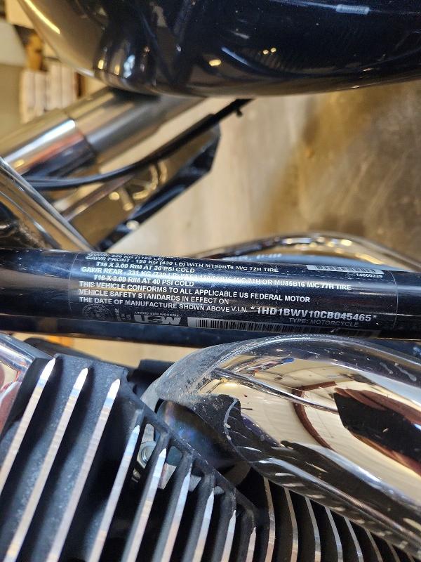 61715416 :رقم المزاد ، 1HD1BWV10CB045465 vin ، 2012 Harley-davidson Flstc مزاد بيع