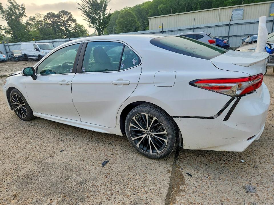 Aukcja sprzedaży 2018 Toyota Camry, vin: 4T1B11HK1JU061347, numer aukcji: 59867356
