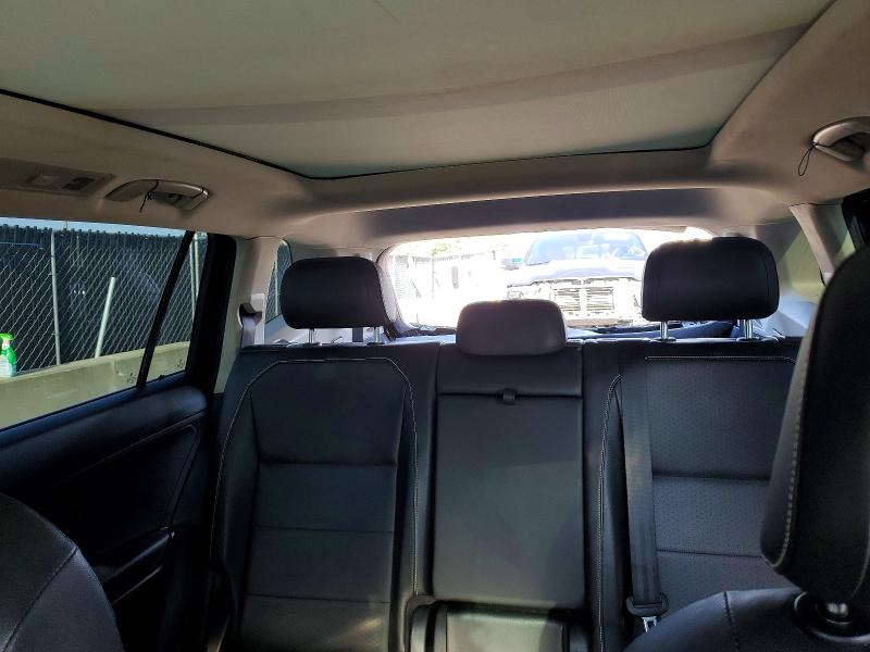 62035456 :رقم المزاد ، 3VV3B7AX9MM122064 vin ، 2021 Volkswagen Tiguan مزاد بيع