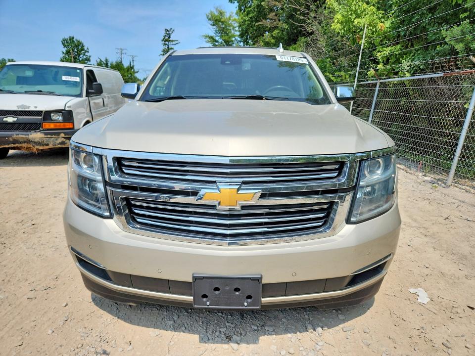 Продажа на аукционе авто 2015 Chevrolet Suburban, vin: 1GNSKKKCXFR507523, номер лота: 61170186
