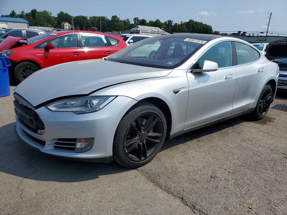 Aukcja sprzedaży 2013 Tesla Model S, vin: 5YJSA1DN0DFP18656, numer aukcji: 62527376