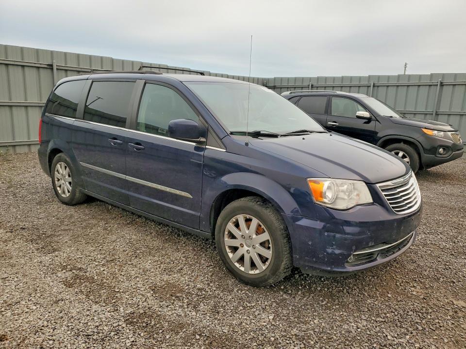 Продажа на аукционе авто 2015 Chrysler Town & Country, vin: 2C4RC1BG5FR720911, номер лота: 60898396