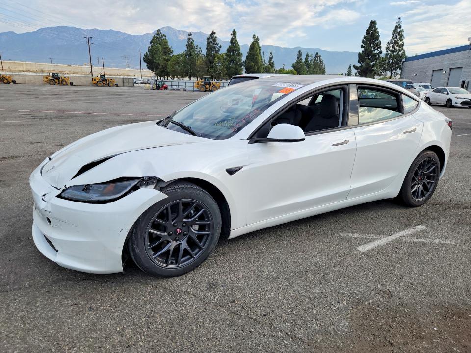 Auction sale of the 2025 Tesla Model 3, vin: 5YJ3E1EB2SF887958, lot number: 61771666