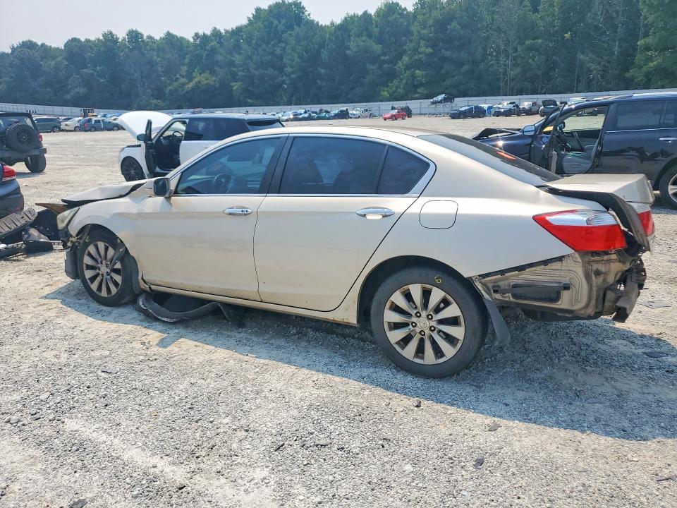 2014 Honda Accord მანქანა იყიდება აუქციონზე, vin: 1HGCR2F75EA182249, აუქციონის ნომერი: 62989686