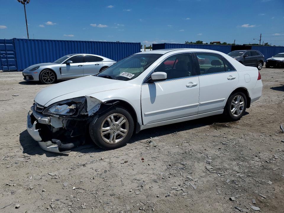 2006 Honda Accord მანქანა იყიდება აუქციონზე, vin: 1HGCM56826A011341, აუქციონის ნომერი: 63179616
