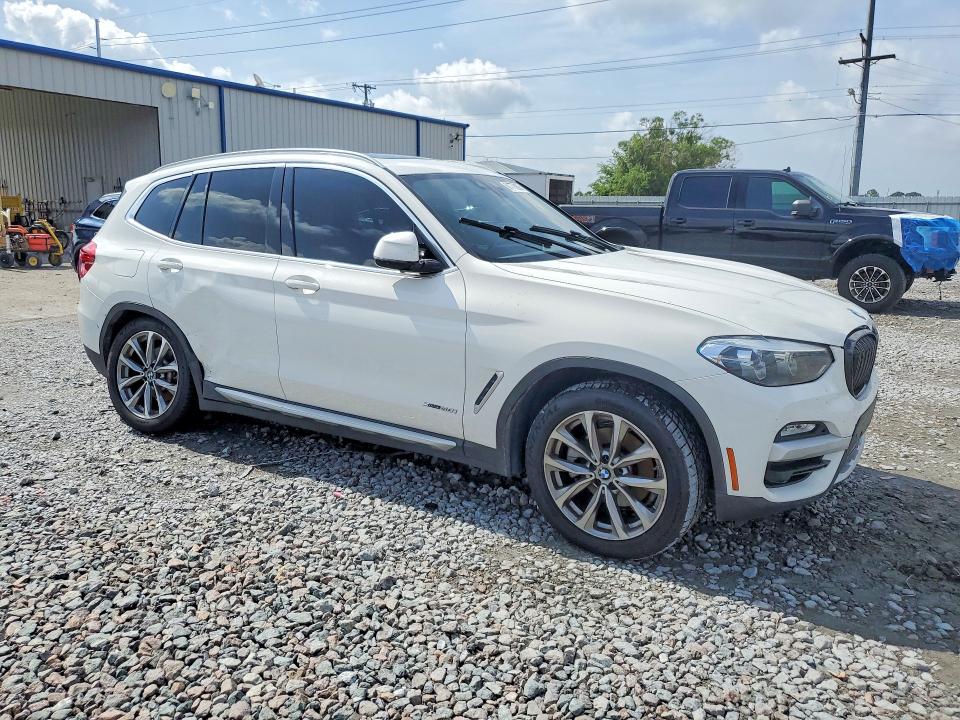 61770906 :رقم المزاد ، 5UXTR9C52JLD62279 vin ، 2018 Bmw X3 مزاد بيع