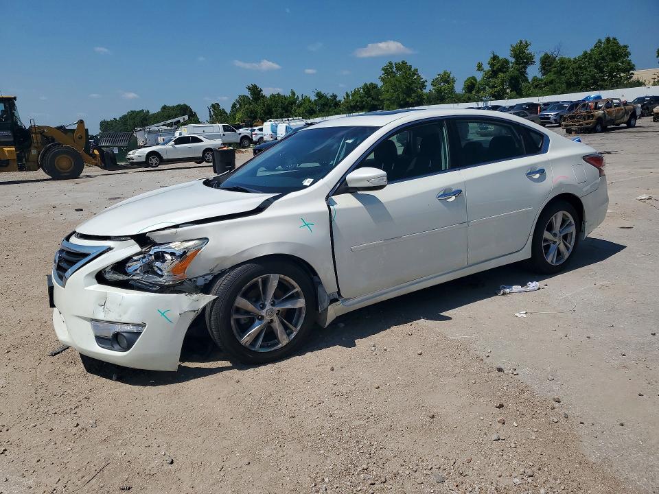 Auction sale of the 2015 Nissan Altima, vin: 1N4AL3AP4FC100222, lot number: 60793246