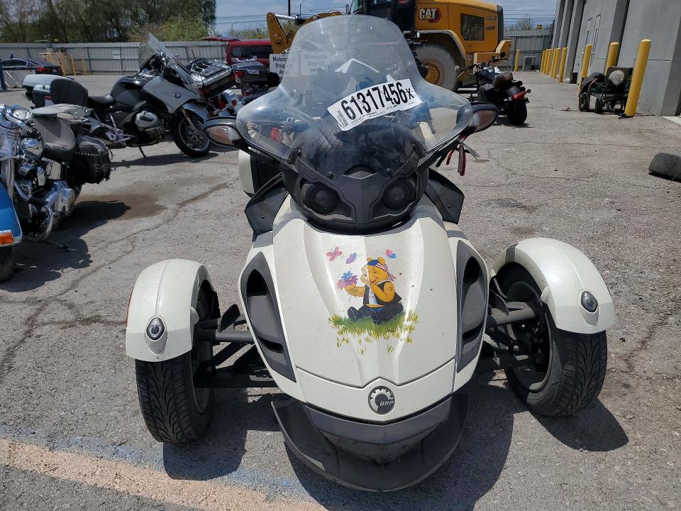 Продажа на аукционе авто 2012 Can-am Spyder Roadster, vin: 2BXJADA13CV000494, номер лота: 61317456