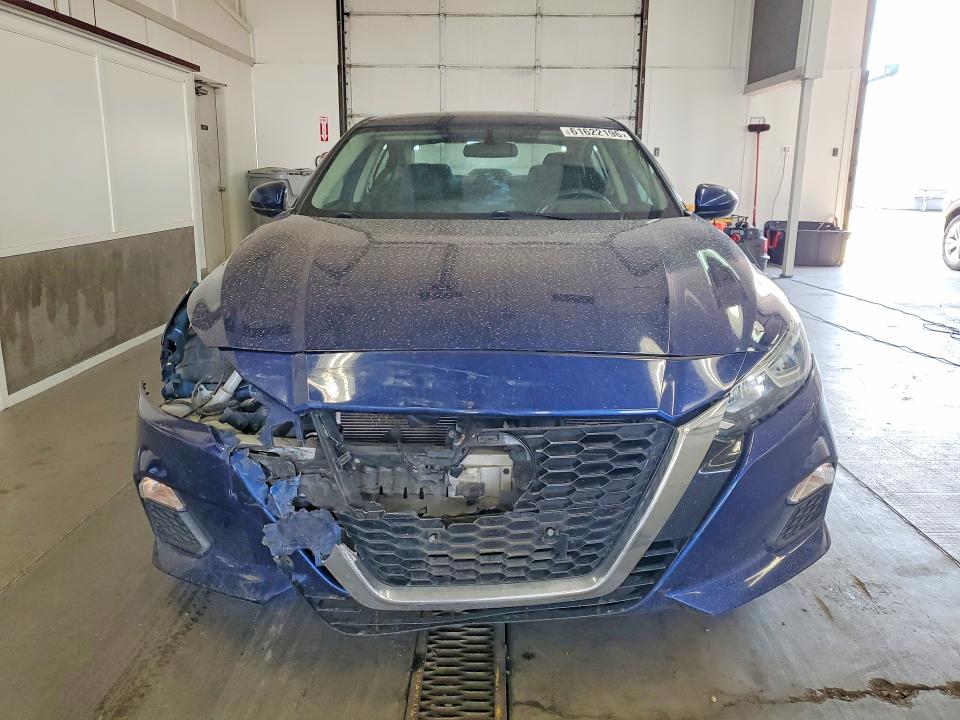 Продажа на аукционе авто 2019 Nissan Altima, vin: 1N4BL4BV5KN315713, номер лота: 61622196