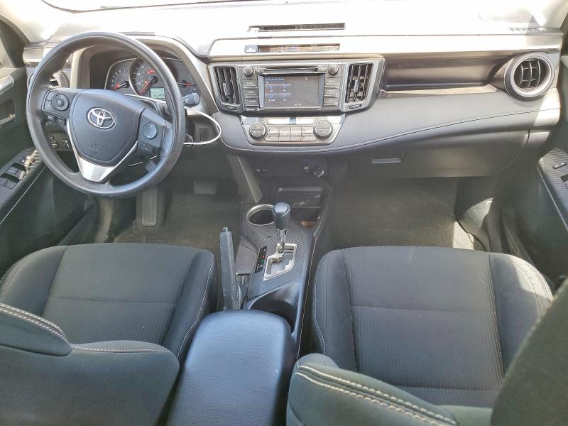 62655666 :رقم المزاد ، 2T3RFREV0FW242404 vin ، 2015 Toyota Rav4 مزاد بيع