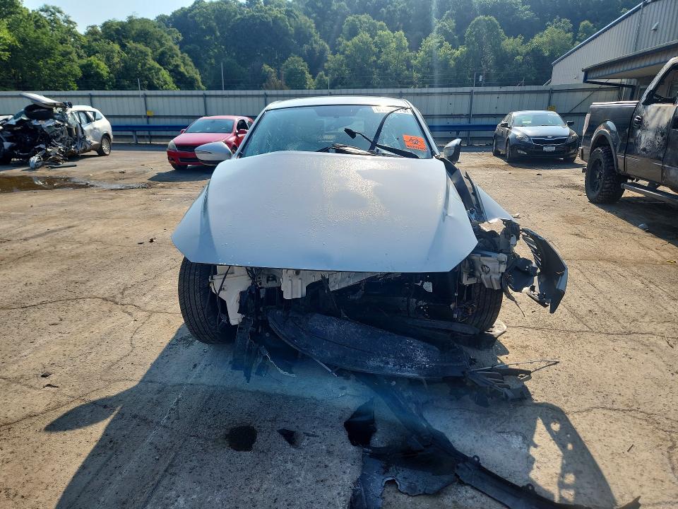 61035776 :رقم المزاد ، JM1DKFD78G0139258 vin ، 2016 Mazda Cx-3 مزاد بيع