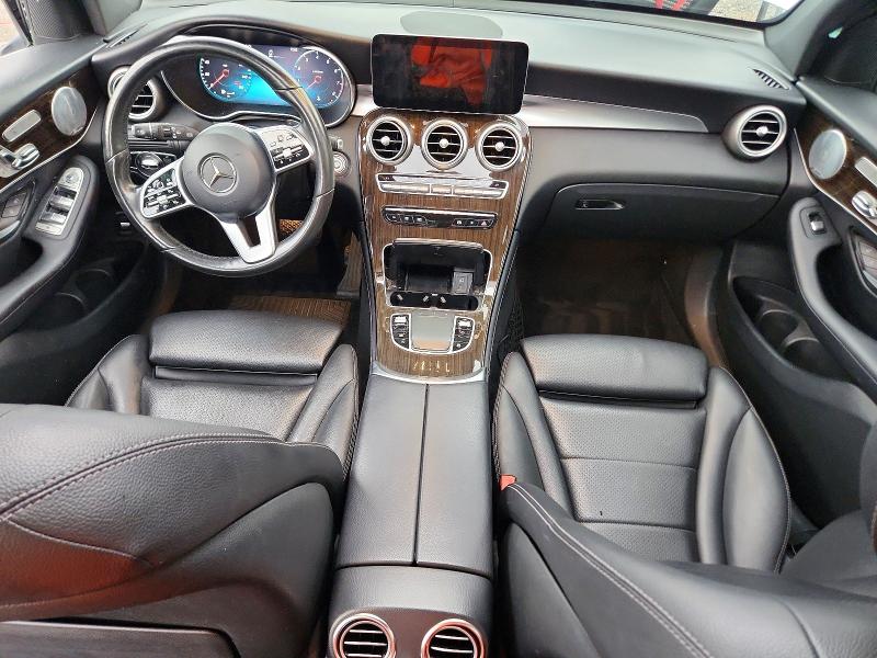 61867796 :رقم المزاد ، WDC0G8EB0LF675282 vin ، 2020 Mercedes-benz Glc مزاد بيع